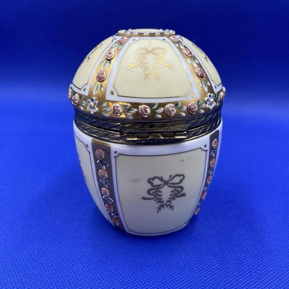 Vintage Vanity Box Ardalt Lenwile Porcelain Floral 5